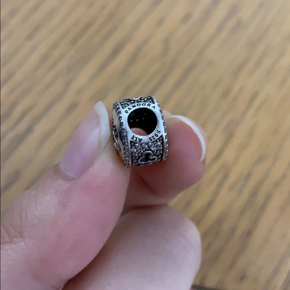 Pandora Mickey and Minnie Icon Charm - Picture 4 of 8